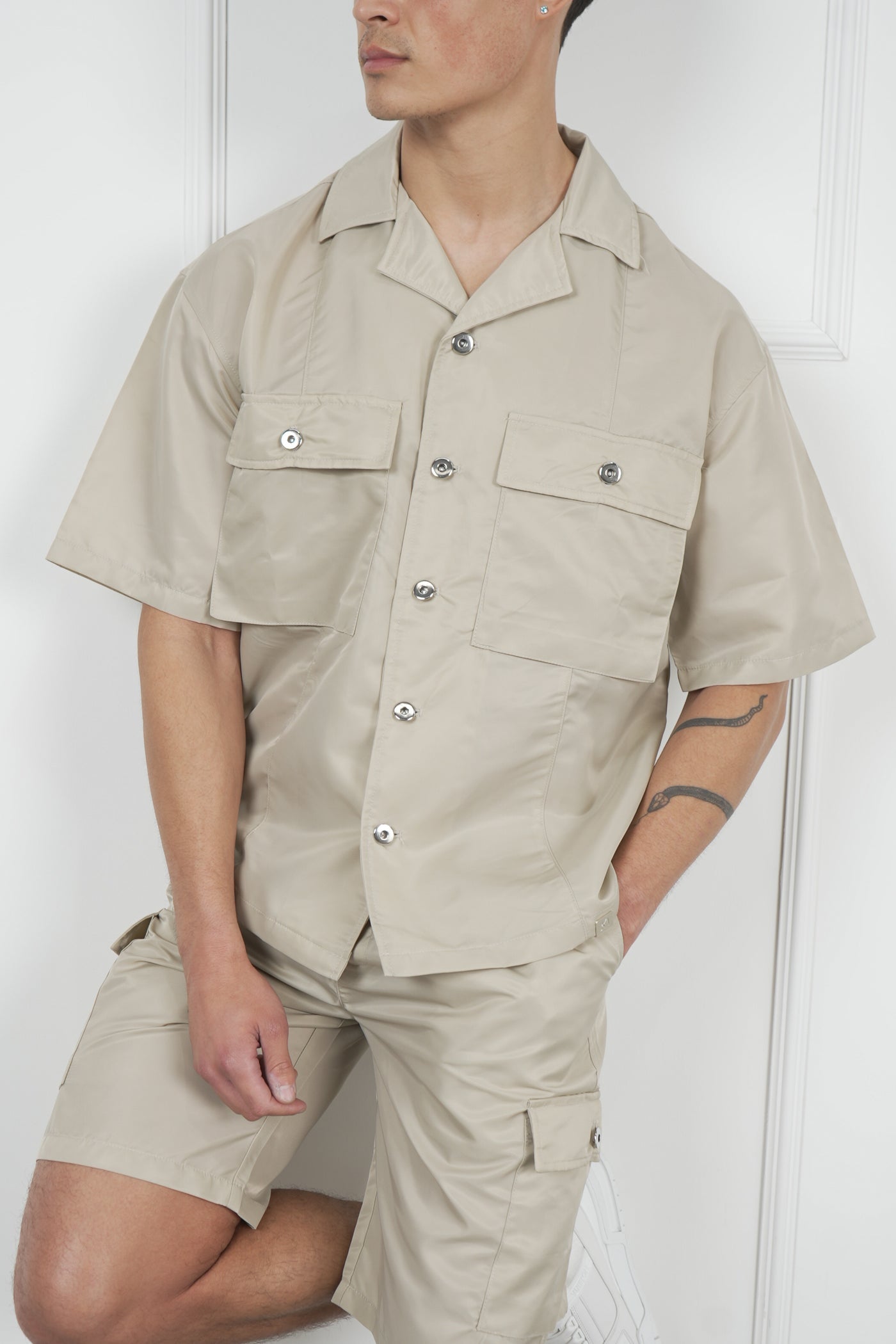CONJUNTO NYLON OVERSIZE - BEIGE