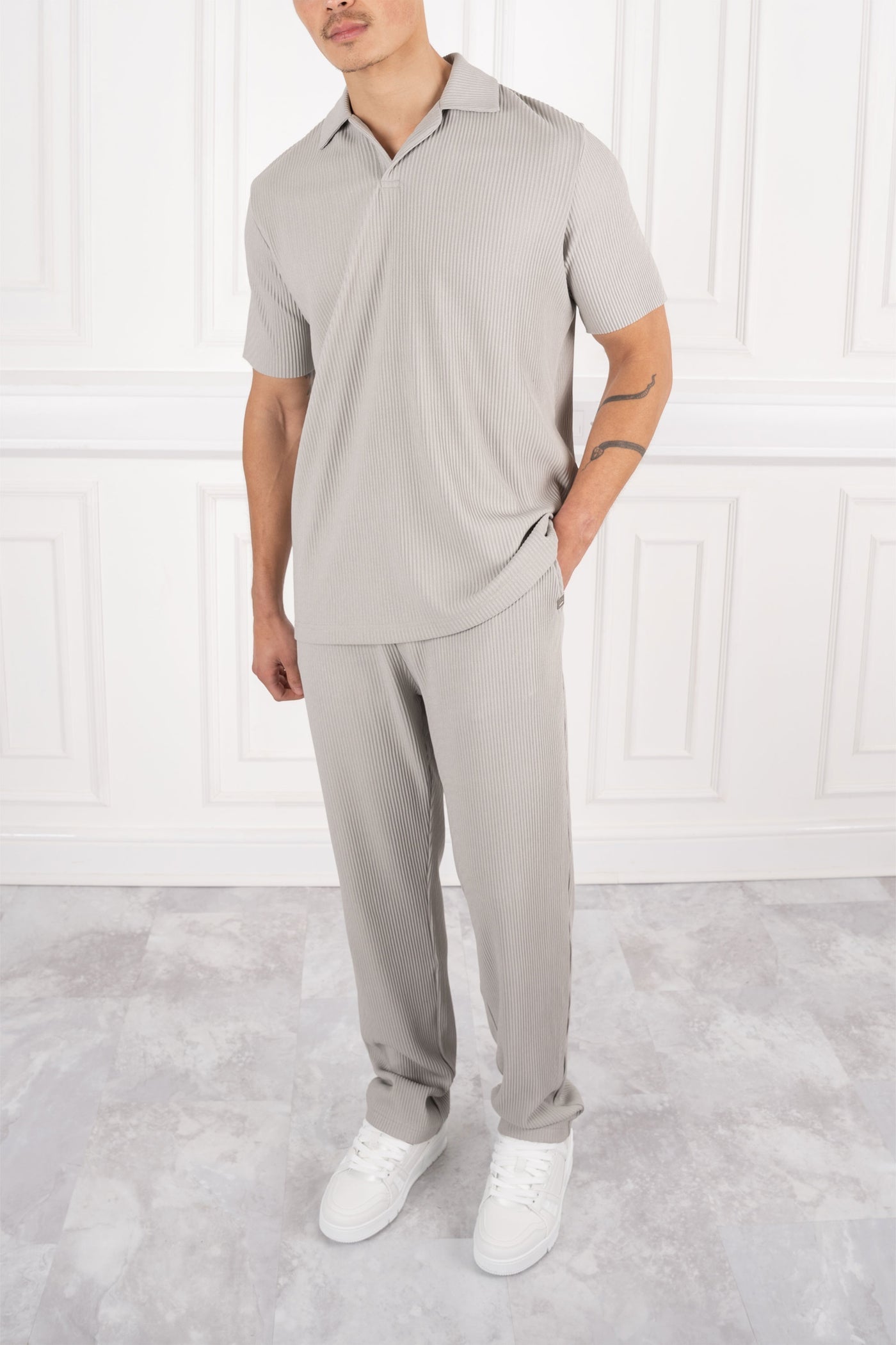 CONJUNTO PLEATED MASON - BEIGE