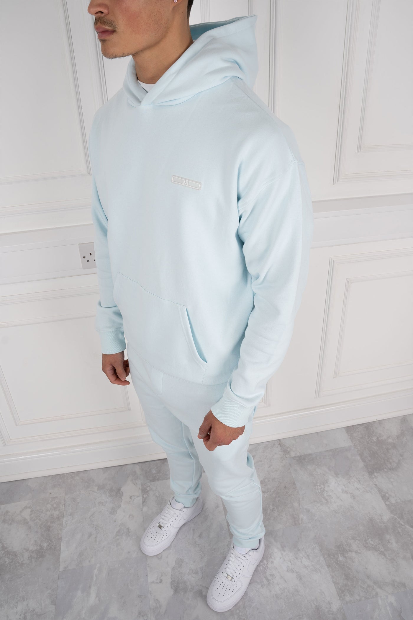 CHÁNDAL NEW YORK HOODIE - AZUL CIELO