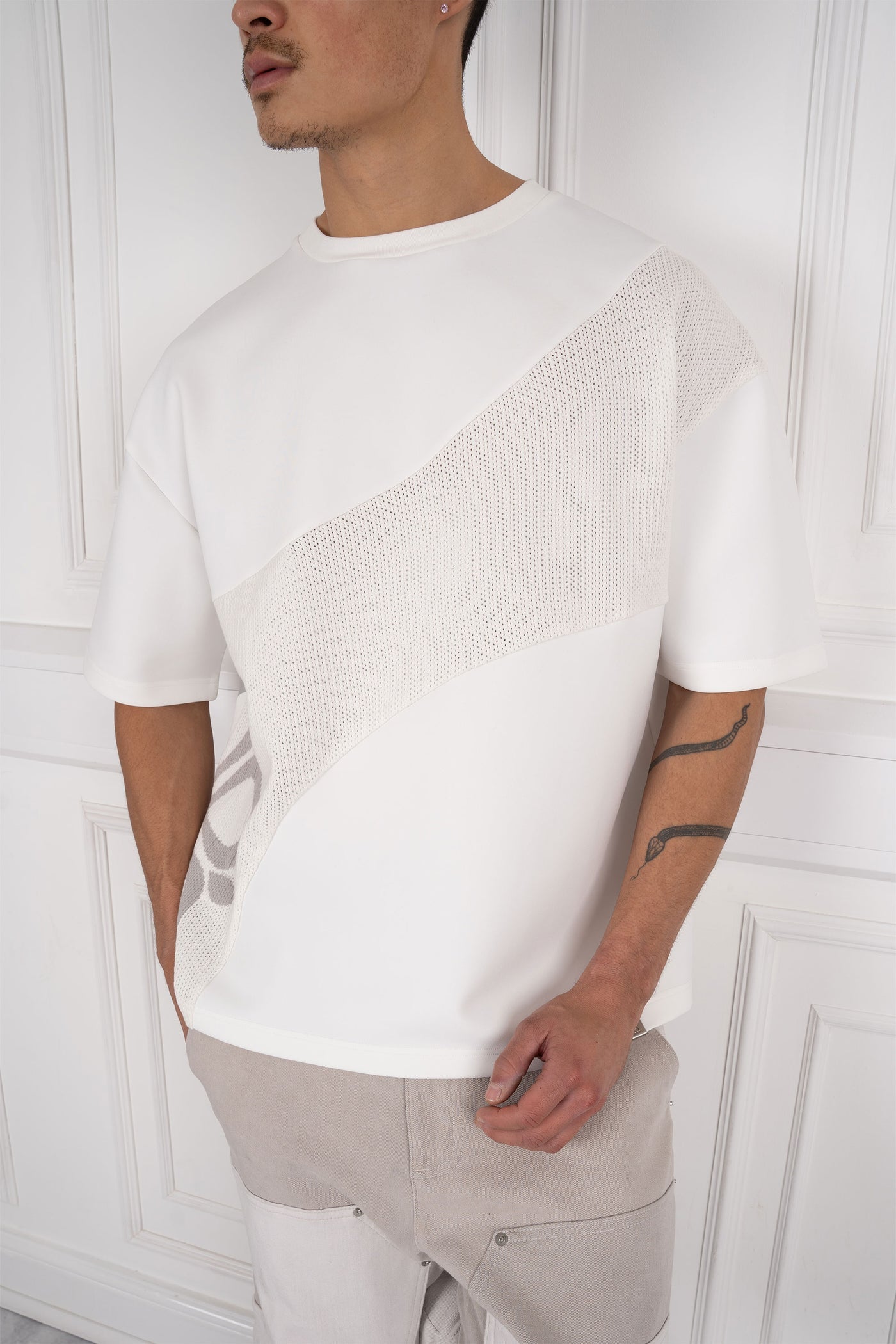 CAMISETA PANEL ROSE - BLANCA