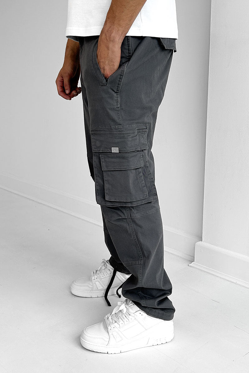 PANTALONES OVERLAP PANEL CARGO