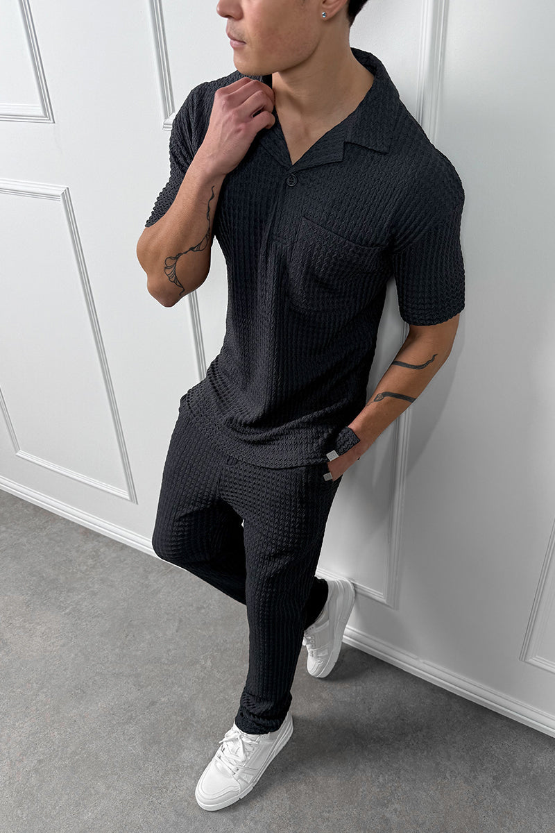 CONJUNTO RELIEF OPEN NECK - NEGRO