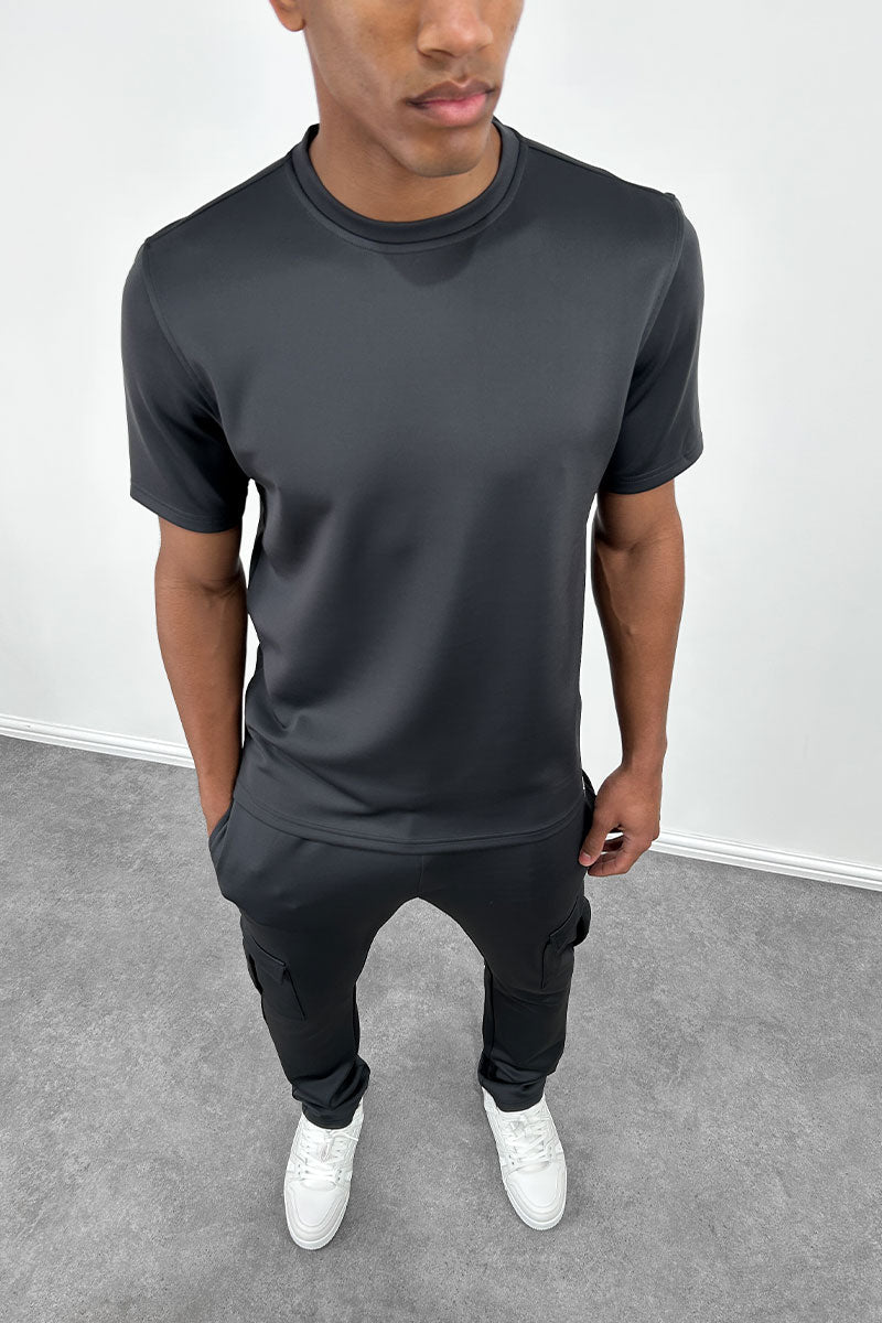 CAMISETA SLIM FIT - NEGRA