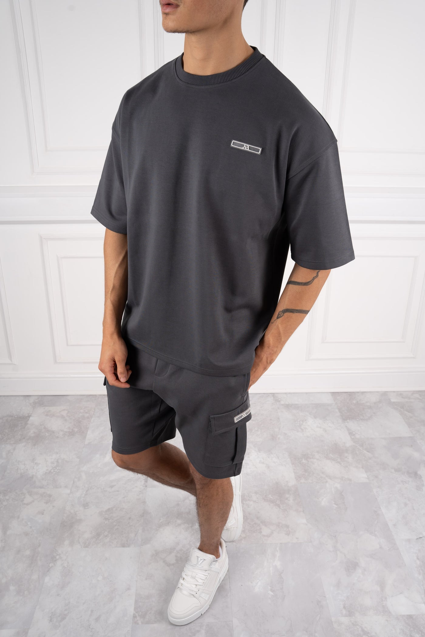 CONJUNTO OVERSIZE ESSENTIAL FIT - GRIS