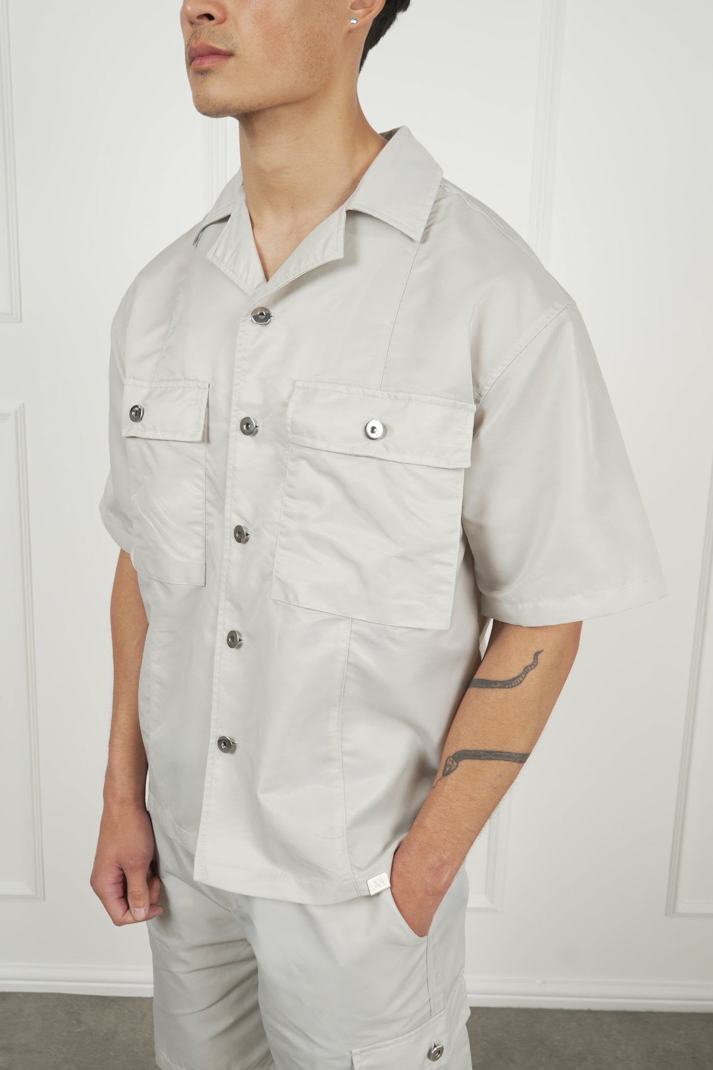CAMISA NYLON OVERSIZE