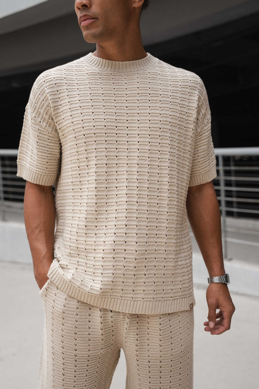 CAMISETA BOXY HOLE - BEIGE