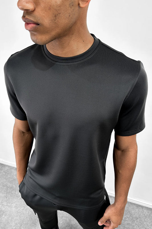 CAMISETA SLIM FIT - NEGRA