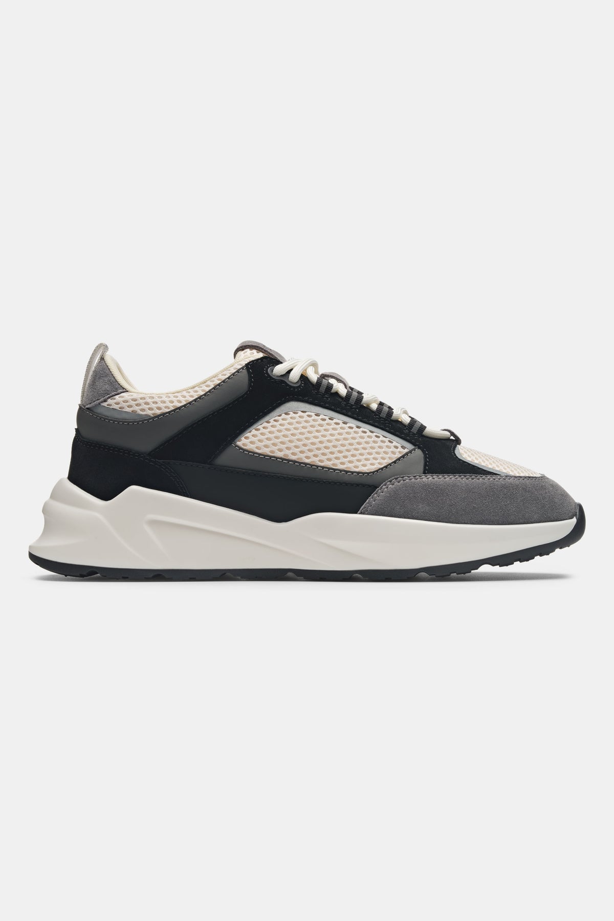 TRACK RUNNER