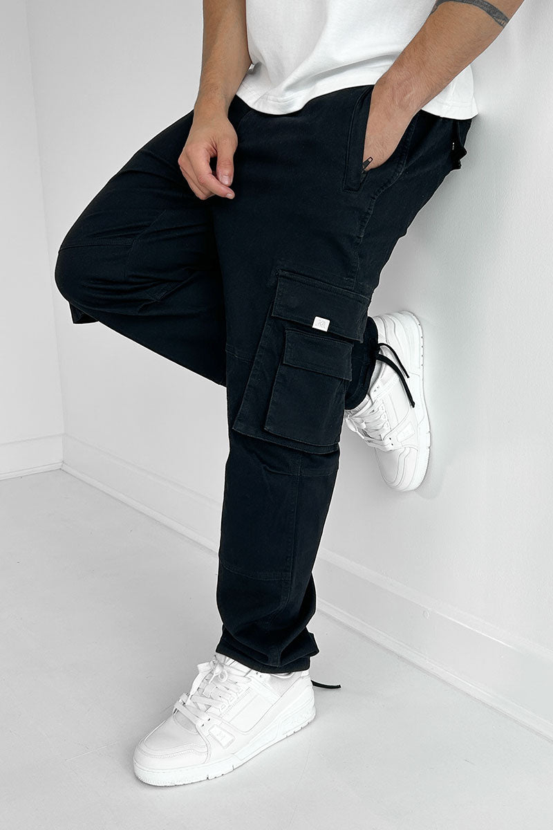 PANTALONES OVERLAP PANEL CARGO