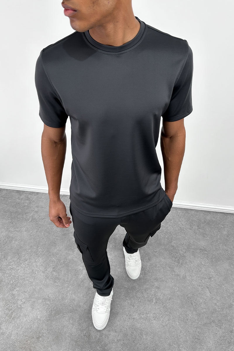 CAMISETA SLIM FIT - NEGRA