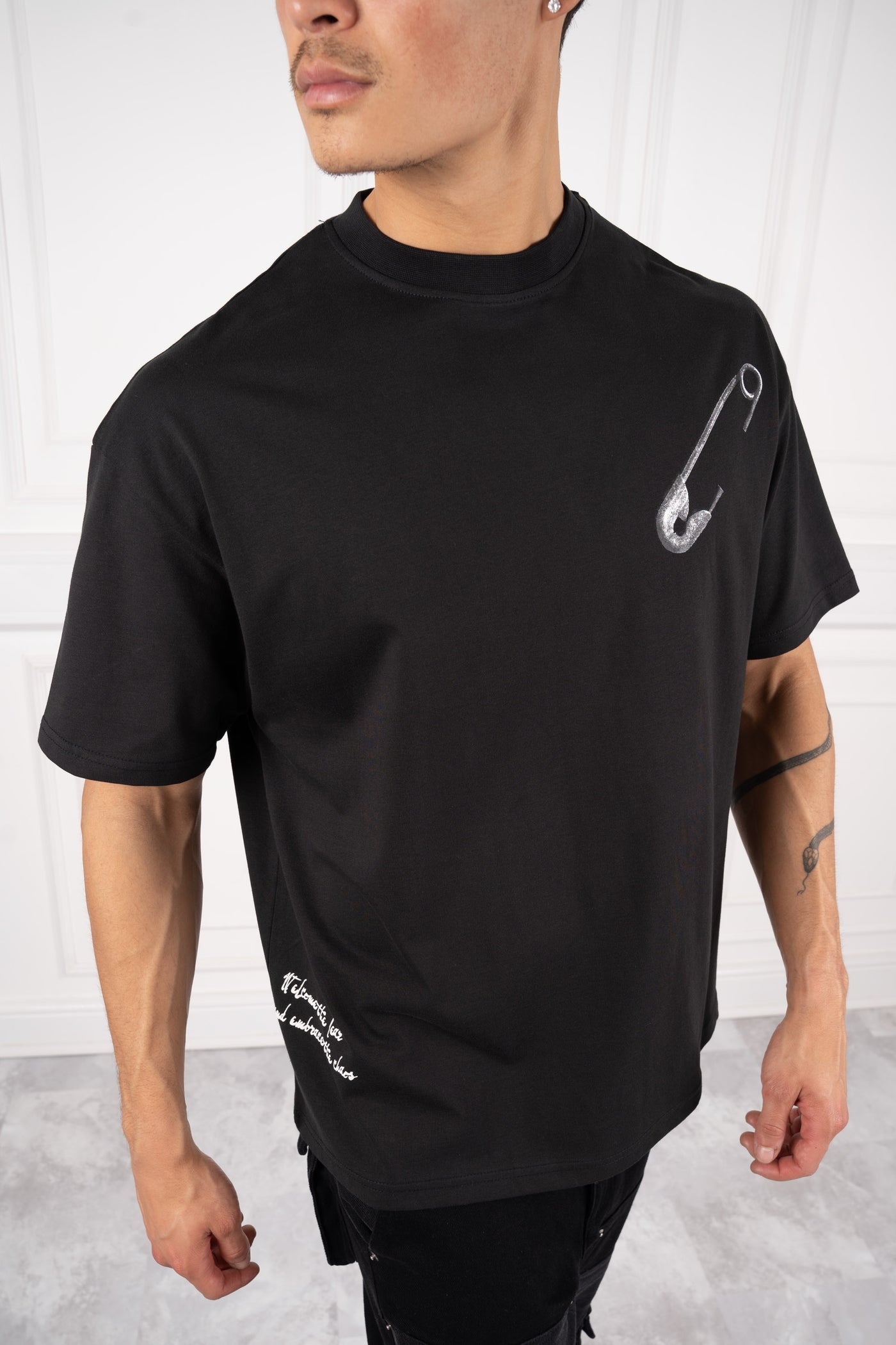 CAMISETA OVERSIZED CLIP - NEGRA